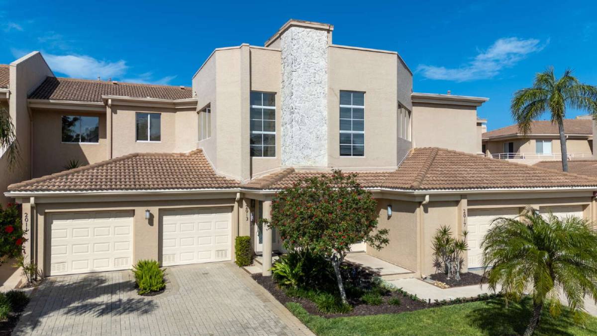 Apartment for rent at 2013 Harbour Links Dr, Longboat Key, FL 34228