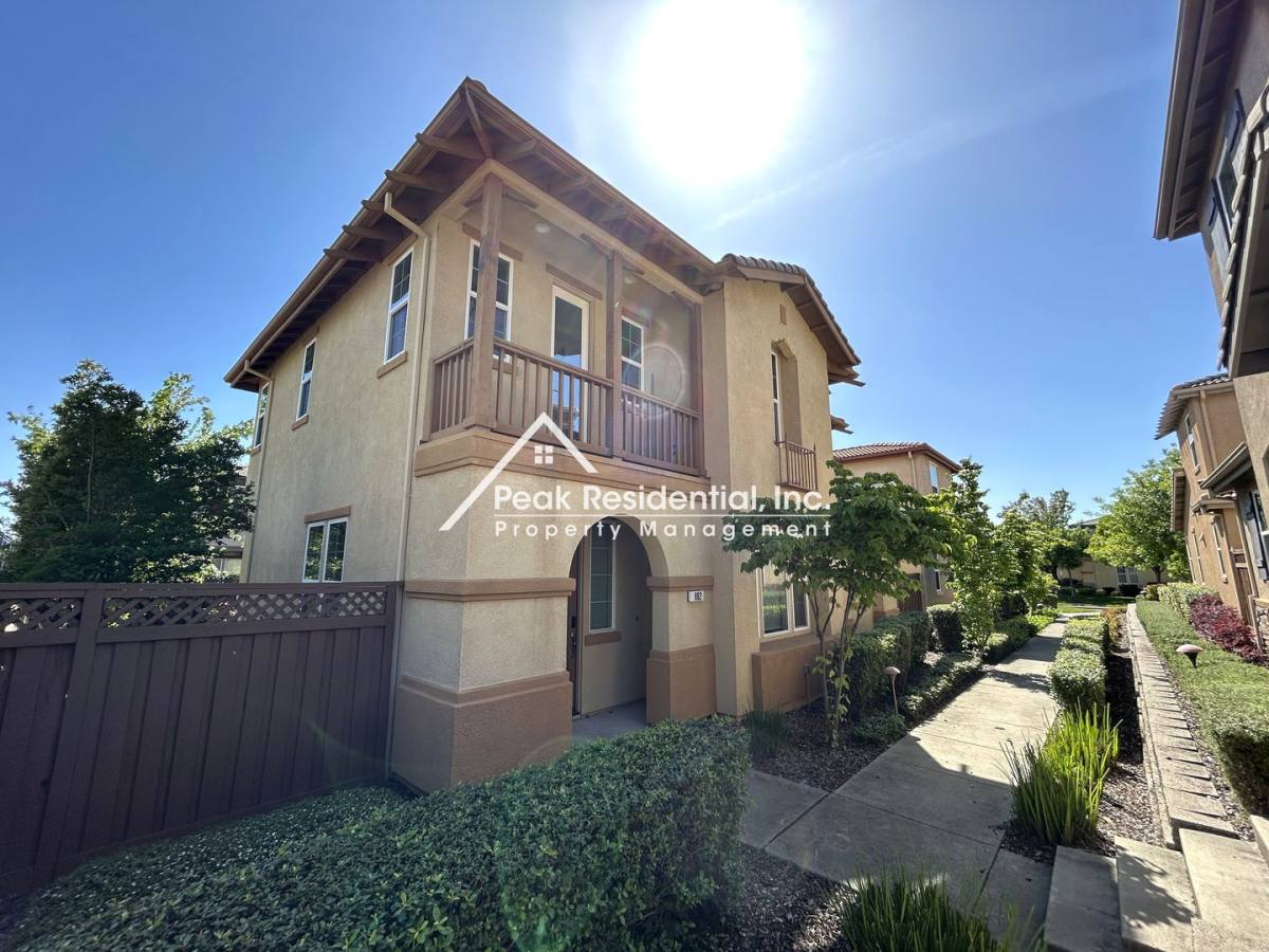 House for rent at 882 Bullion Lane, Folsom, CA 95630