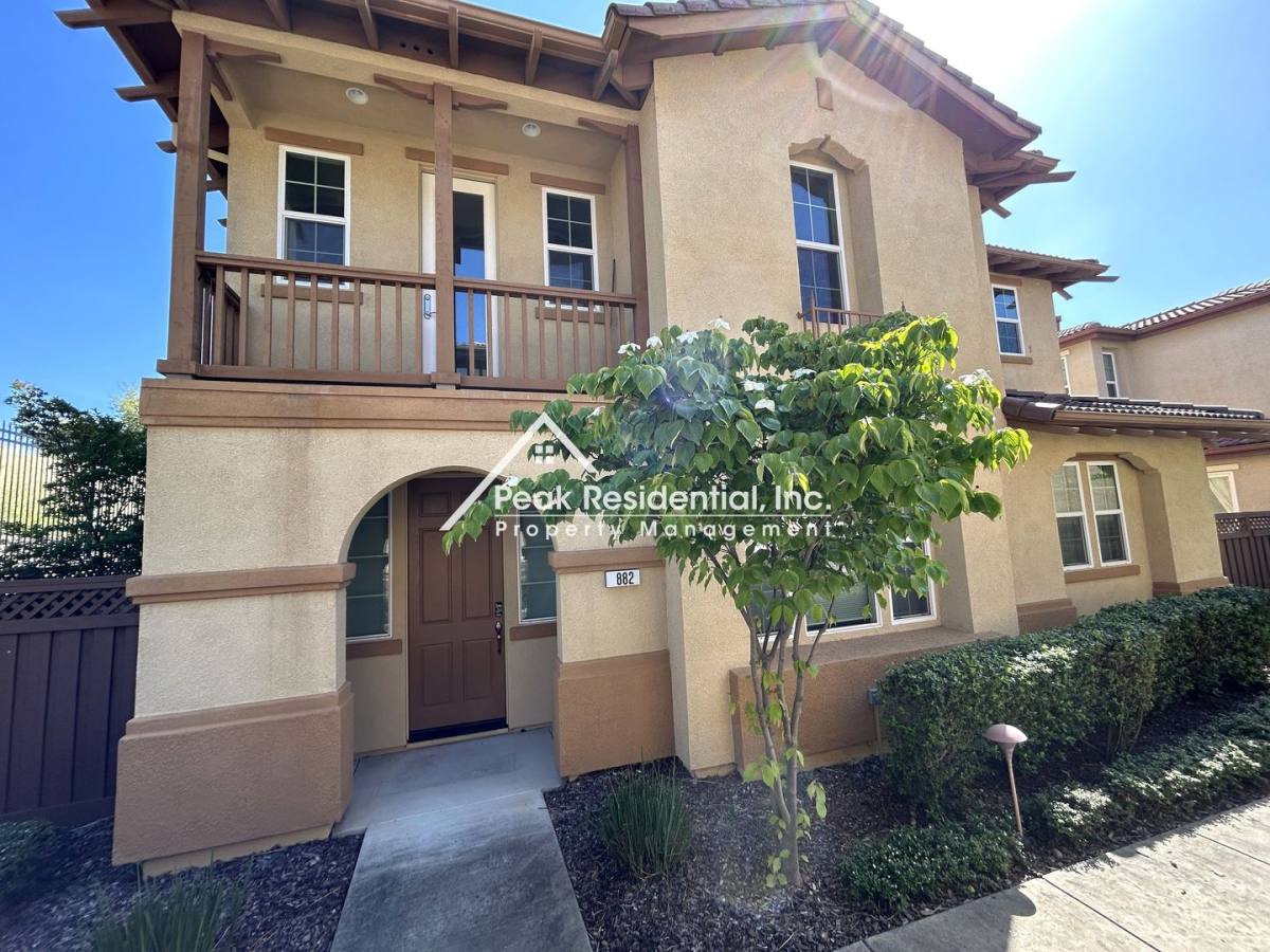House for rent at 882 Bullion Lane, Folsom, CA 95630
