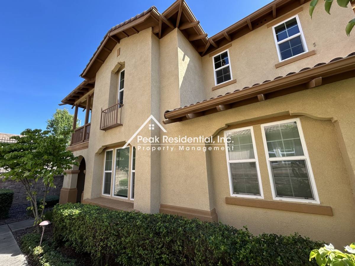 House for rent at 882 Bullion Lane, Folsom, CA 95630