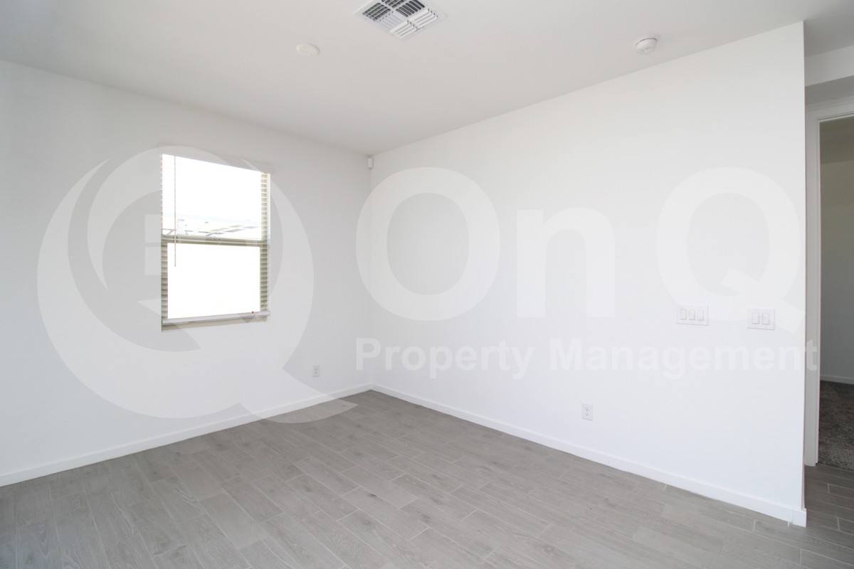 House for rent at 17694 W Pinnacle Vista Dr, Surprise, AZ 85387