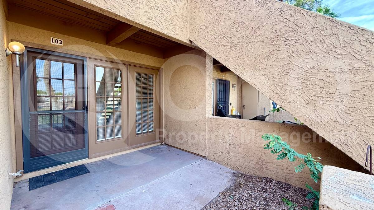 Apartment for rent at 4901 S Calle Los Cerros Dr #103, Tempe, AZ 85282