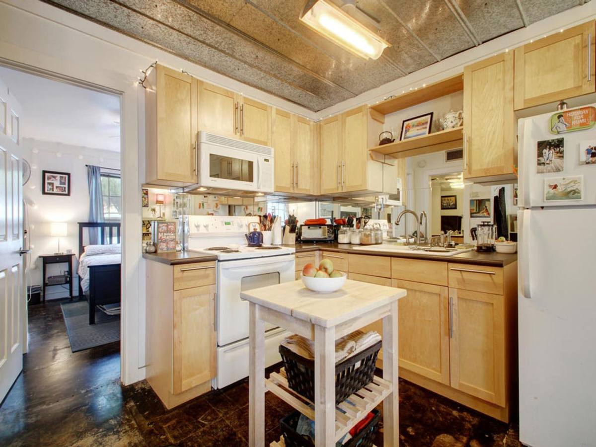 Apartment for rent at 5100 Bruning Ave, Austin, TX 78751