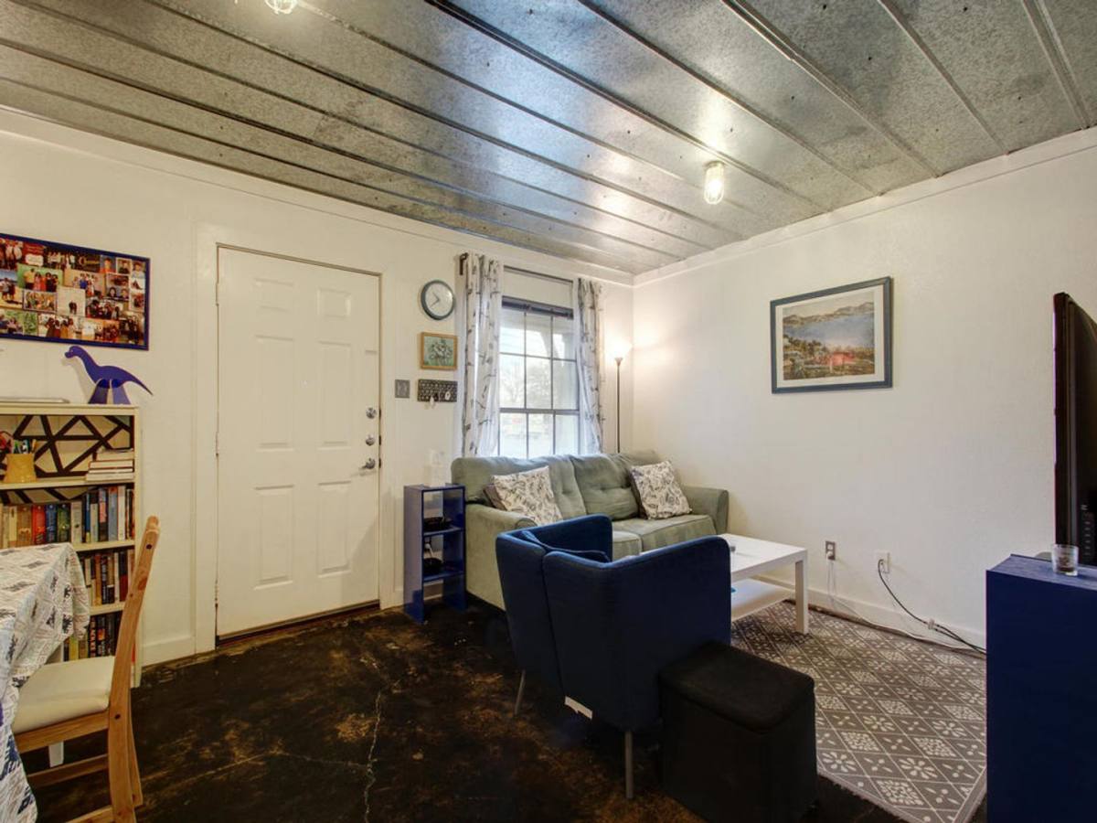 Apartment for rent at 5100 Bruning Ave, Austin, TX 78751