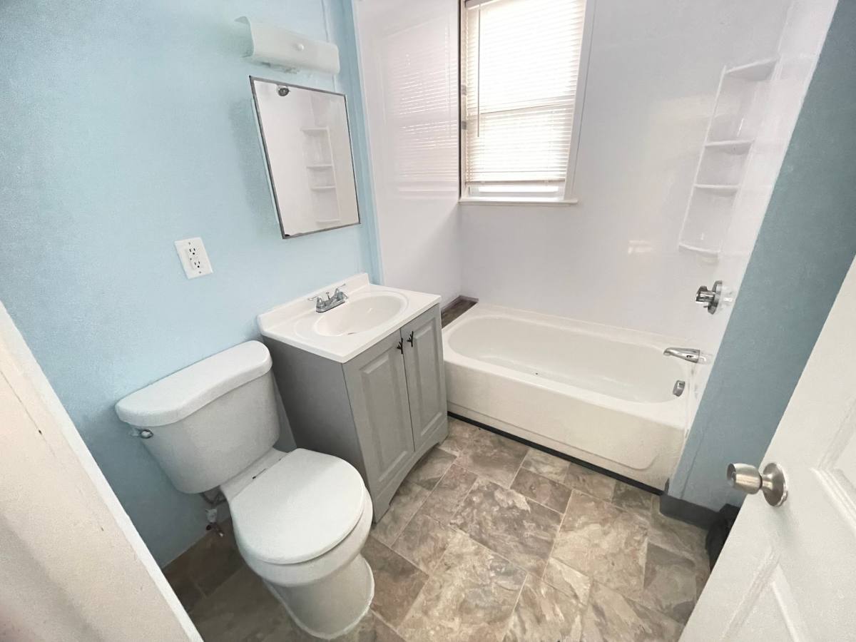 Apartment for rent at 99 Beach St, Haverhill, MA 01832