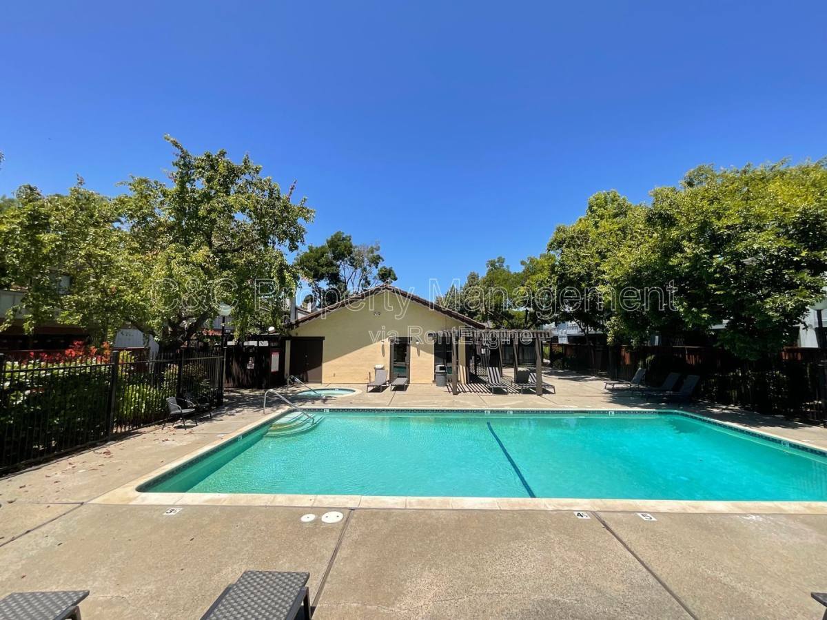 Condo for rent at 6254 Joaquin Murieta Ave #B, Newark, CA 94560