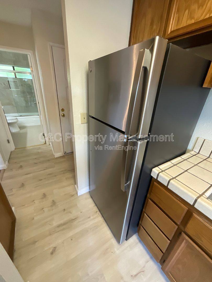 Condo for rent at 6254 Joaquin Murieta Ave #B, Newark, CA 94560