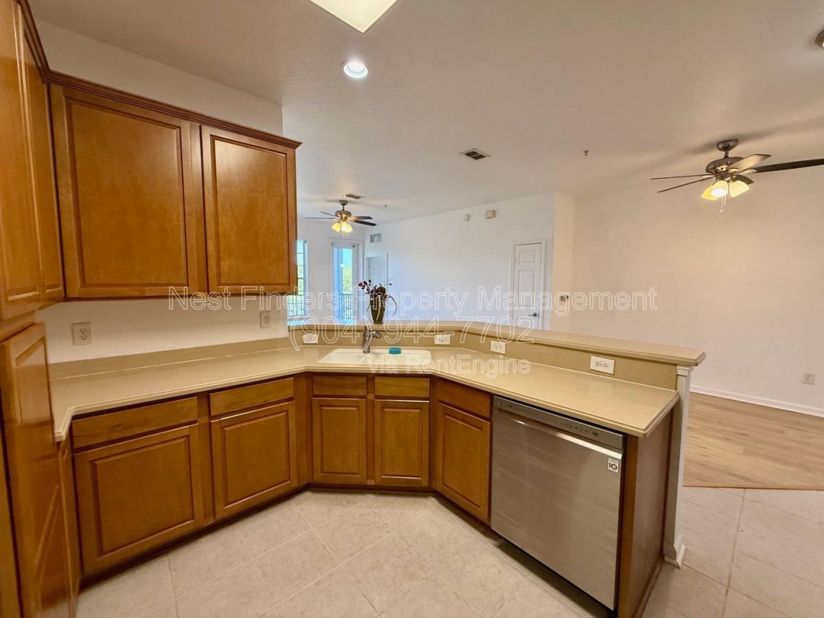 Apartment for rent at 11251 Campfield Dr #2307, Jacksonville, FL 32256