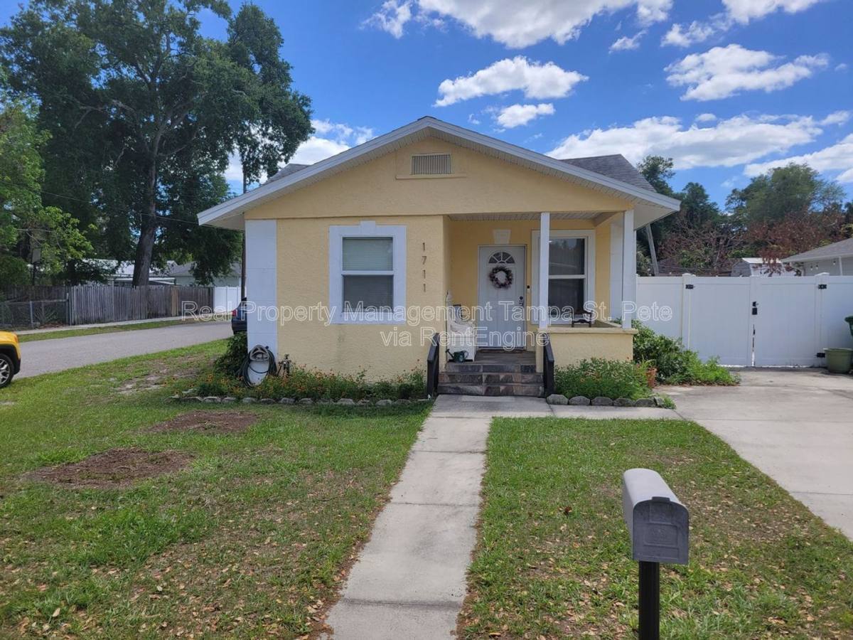House for rent at 1711 E New Orleans Ave, Tampa, FL 33610