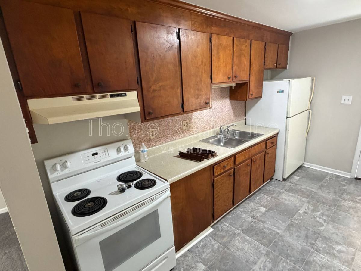 Apartment for rent at 1420 Barnes St, Rocky Mount, NC 27801