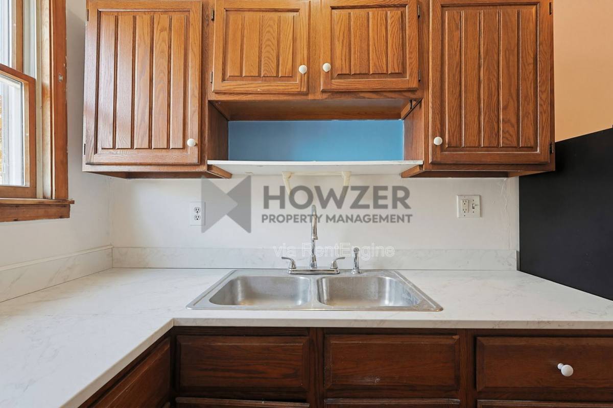 Apartment for rent at 23-25 Harrison St #2, New Bedford, MA 02740