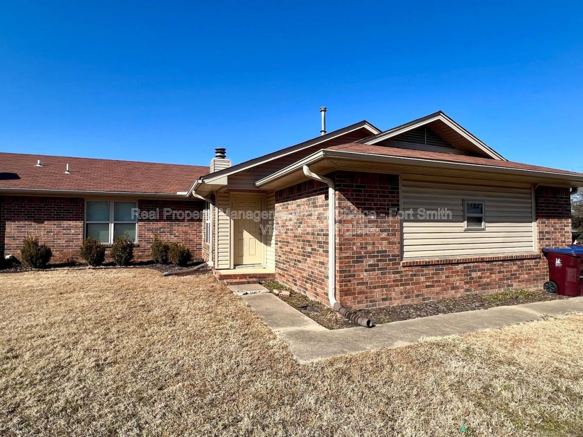 Apartment for rent at 1709 Brooken Hill Dr, Fort Smith, AR 72908