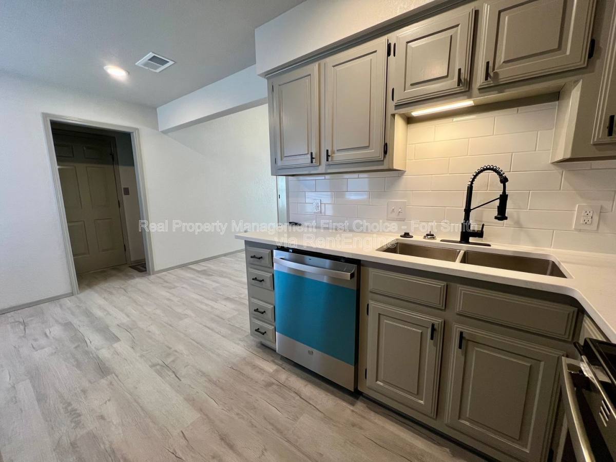 Apartment for rent at 1709 Brooken Hill Dr, Fort Smith, AR 72908