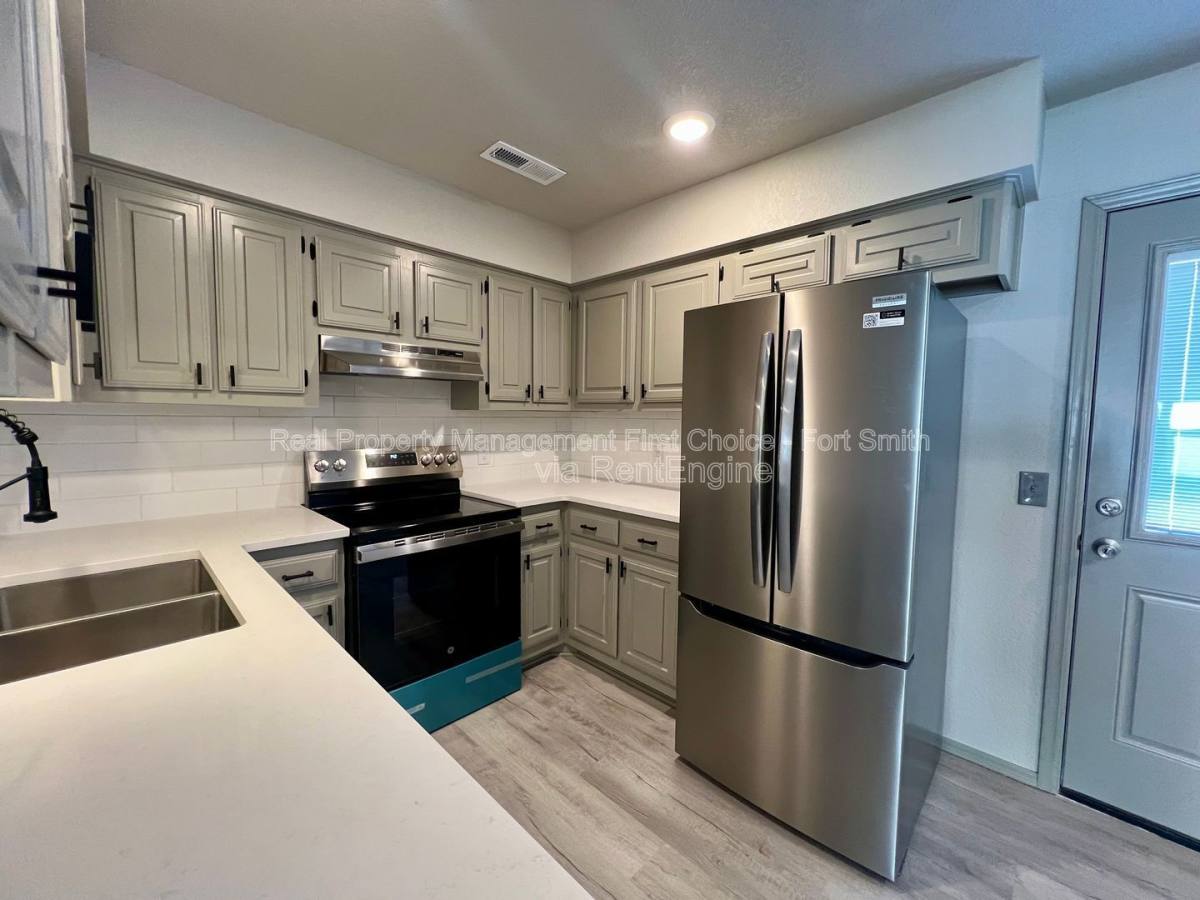 Apartment for rent at 1709 Brooken Hill Dr, Fort Smith, AR 72908