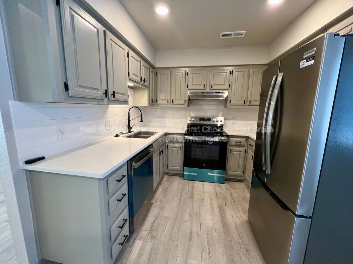 Apartment for rent at 1709 Brooken Hill Dr, Fort Smith, AR 72908