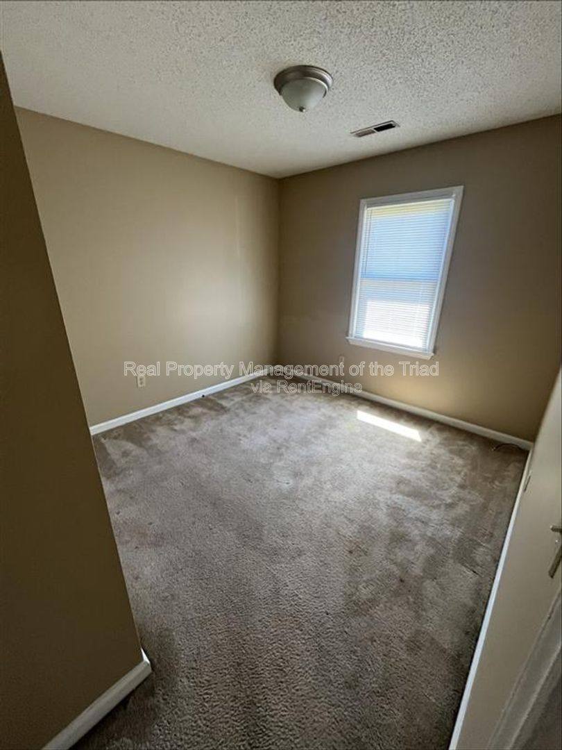 Apartment for rent at 1703 10th St #A, Greensboro, NC 27405