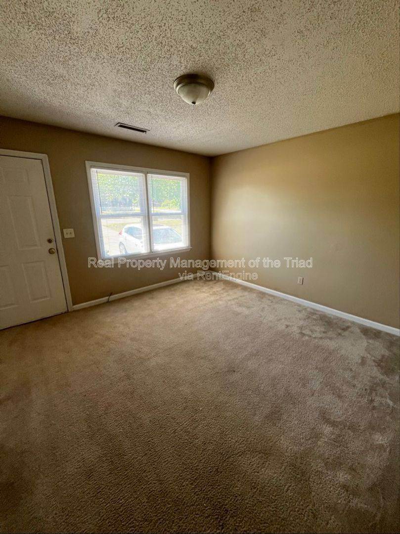 Apartment for rent at 1703 10th St #A, Greensboro, NC 27405