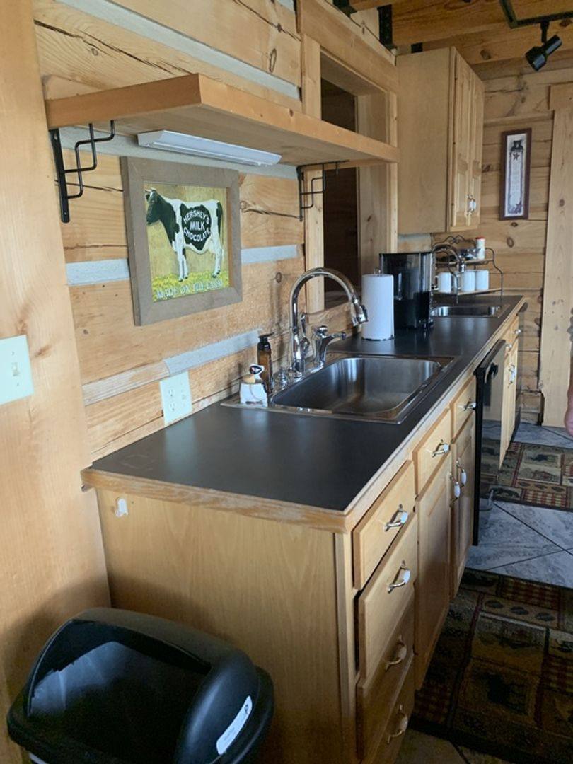 House for rent at 14238 Plains Mill Rd, Timberville, VA 22853