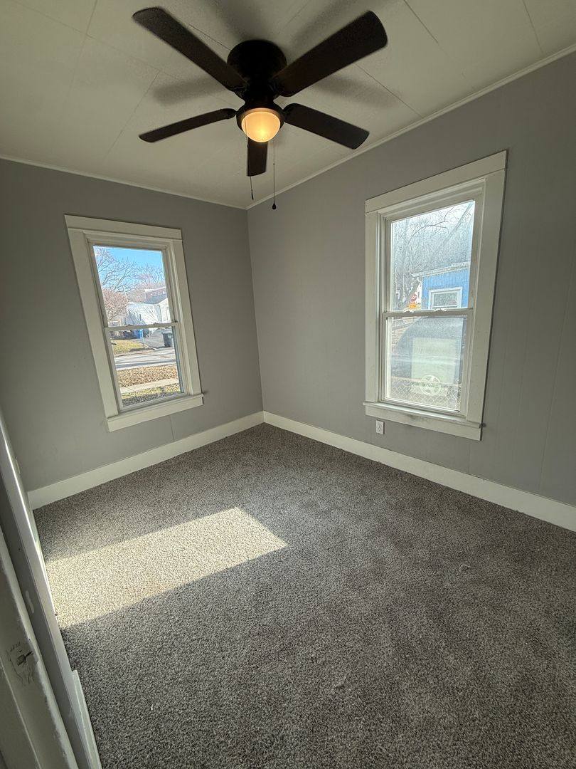House for rent at 417 37th St, Moline, IL 61265
