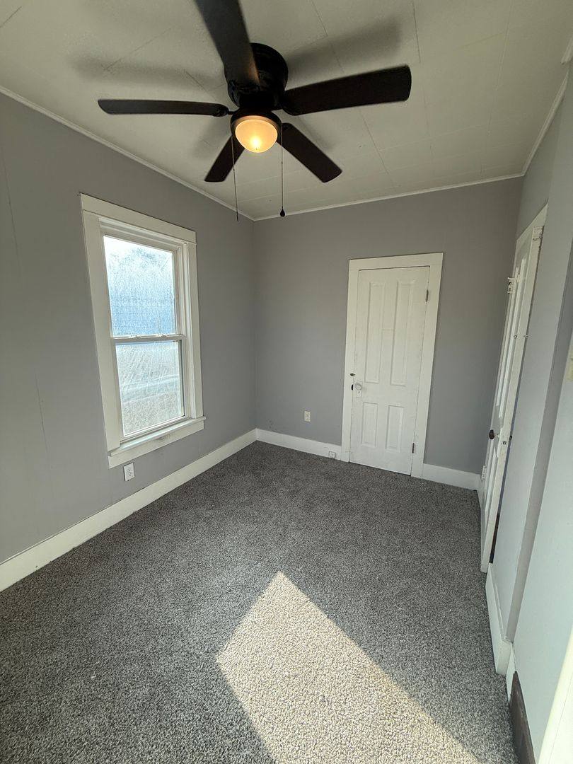 House for rent at 417 37th St, Moline, IL 61265