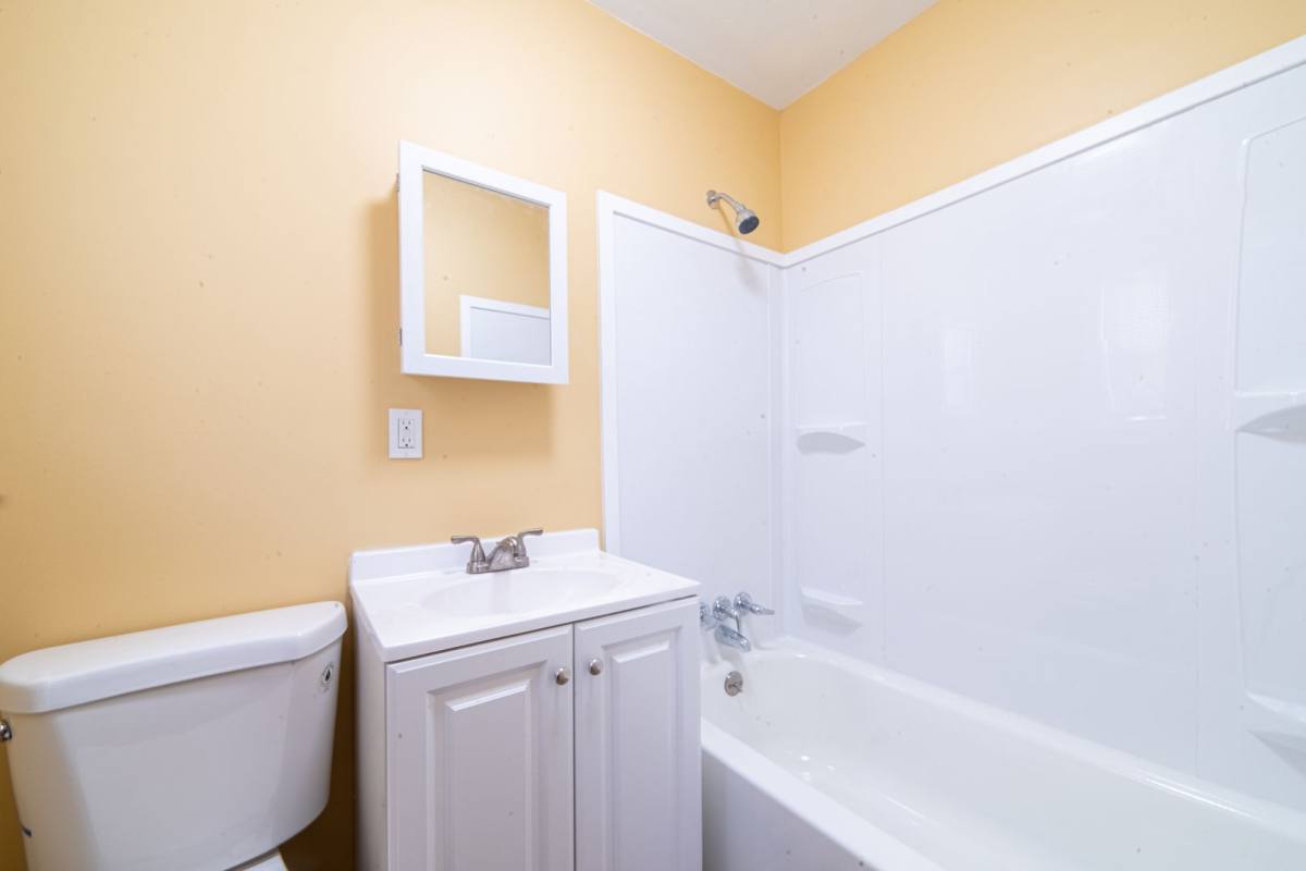 Apartment for rent at 323 W Peach St, Vineland, NJ 08360