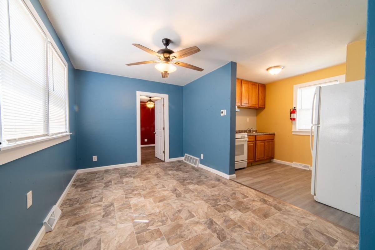 Apartment for rent at 323 W Peach St, Vineland, NJ 08360