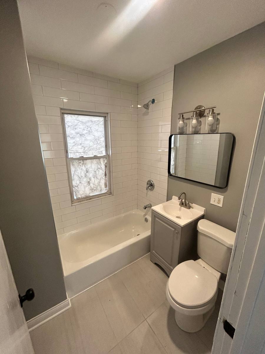 House for rent at 1620 N Laramie Ave, Chicago, IL 60639
