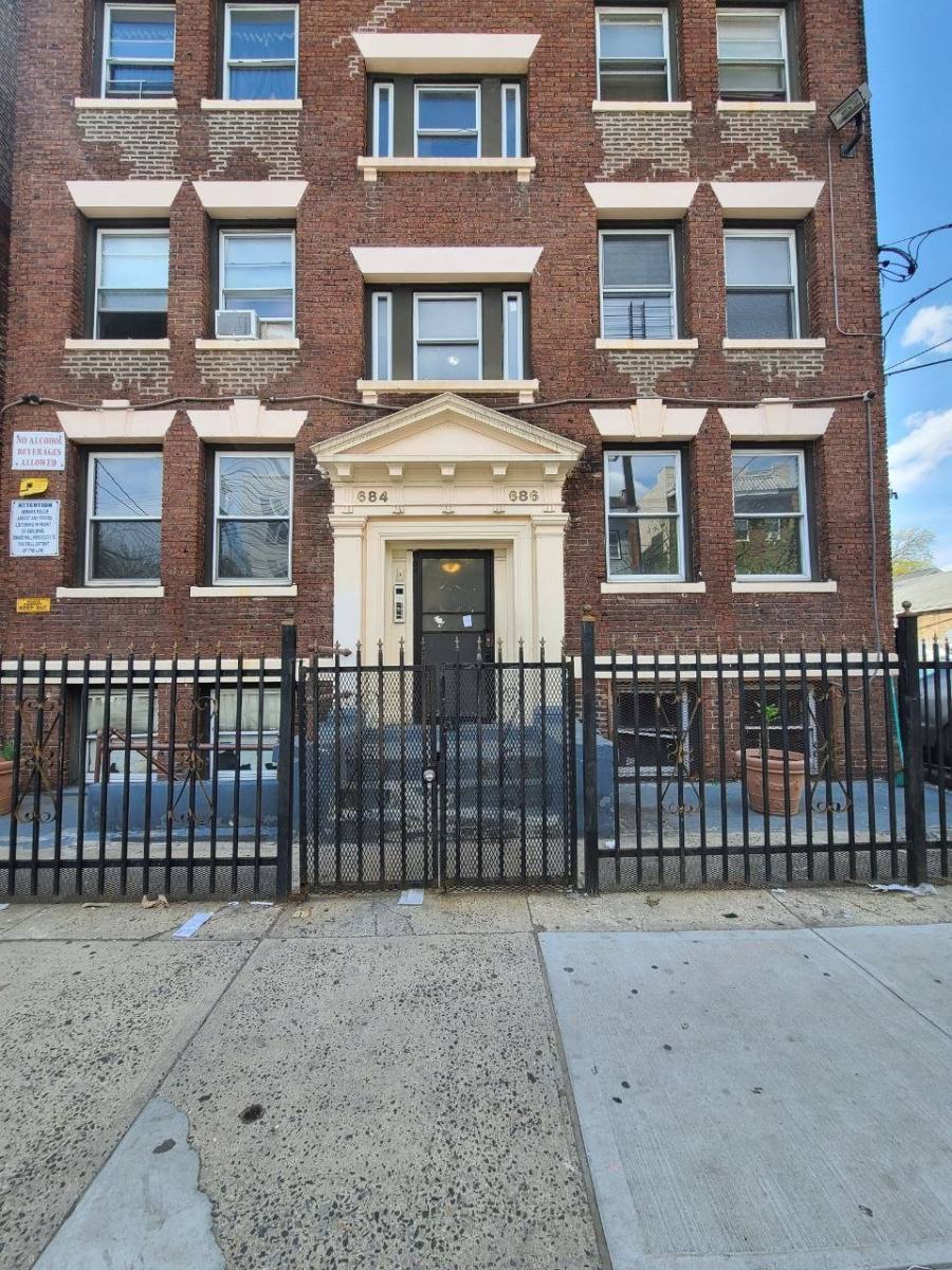 Apartment for rent at 684 Summer Ave #101, Newark, NJ 07104