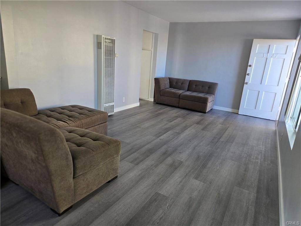 Apartment for rent at 1129 N Clark, Los Angeles, CA 90035
