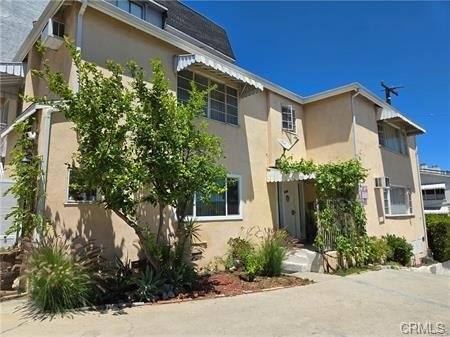 Apartment for rent at 1129 N Clark, Los Angeles, CA 90035