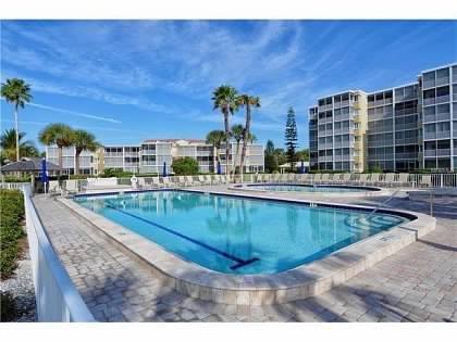 Condo for rent at 4805 Gulf of Mexico Dr #102, Longboat Key, FL 34228