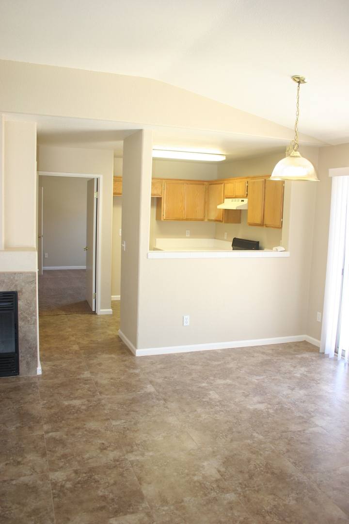 Apartment for rent at 8207 Pebble Cove Court, Bakersfield, CA 93312
