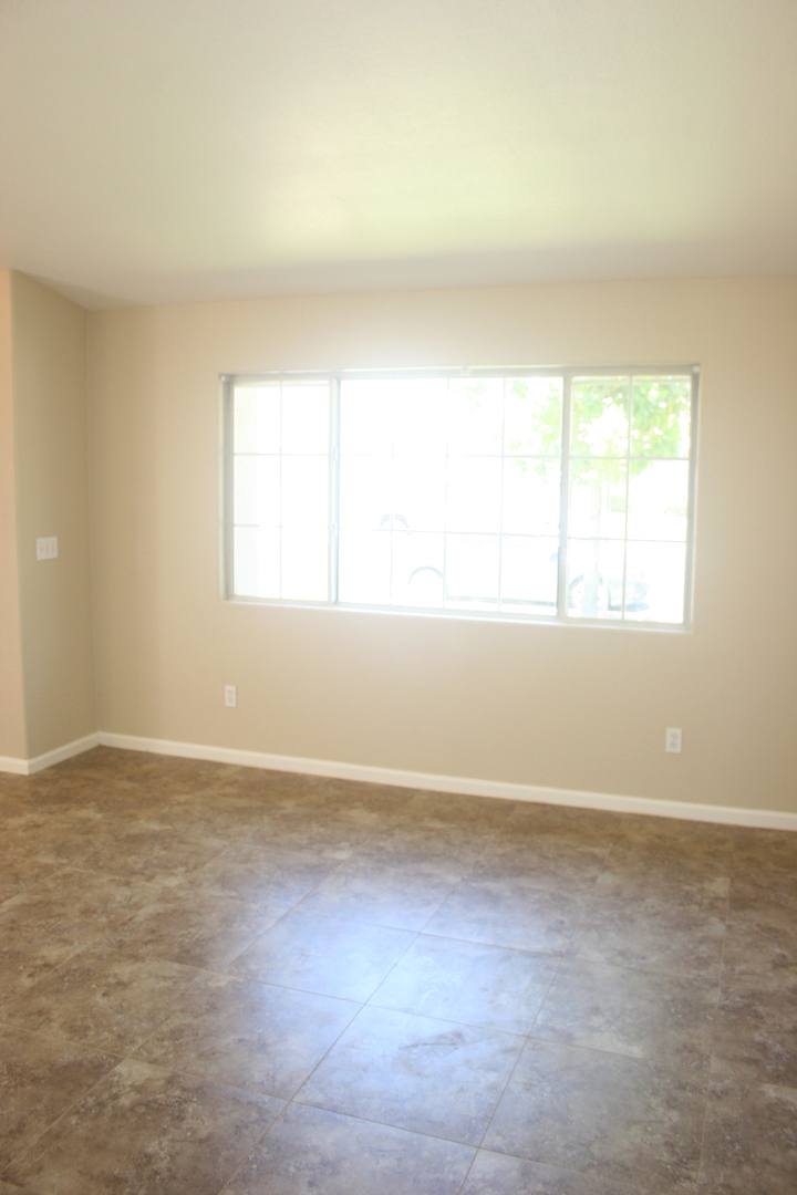 Apartment for rent at 8207 Pebble Cove Court, Bakersfield, CA 93312