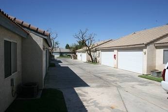 Apartment for rent at 8207 Pebble Cove Court, Bakersfield, CA 93312