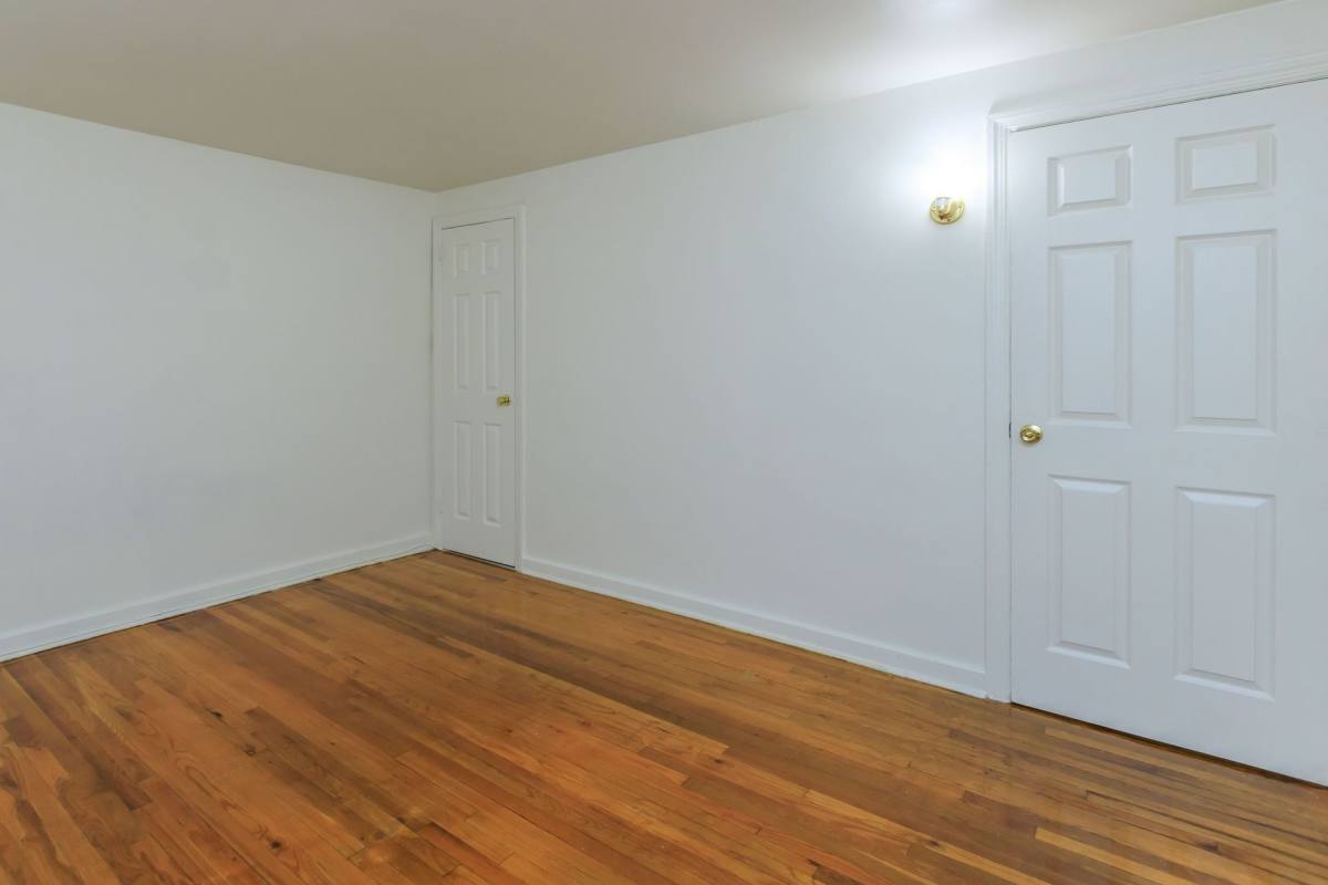 Apartment for rent at 1310 Nottingham Way, Trenton, NJ 08609