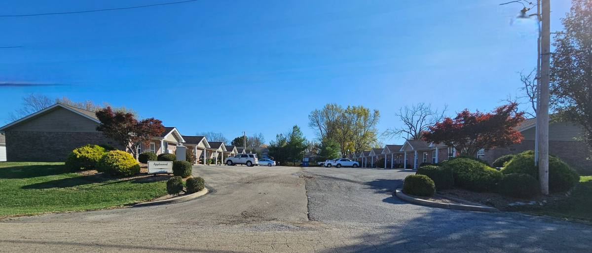 Apartment for rent at 834 Electric St, Farmington, MO 63640