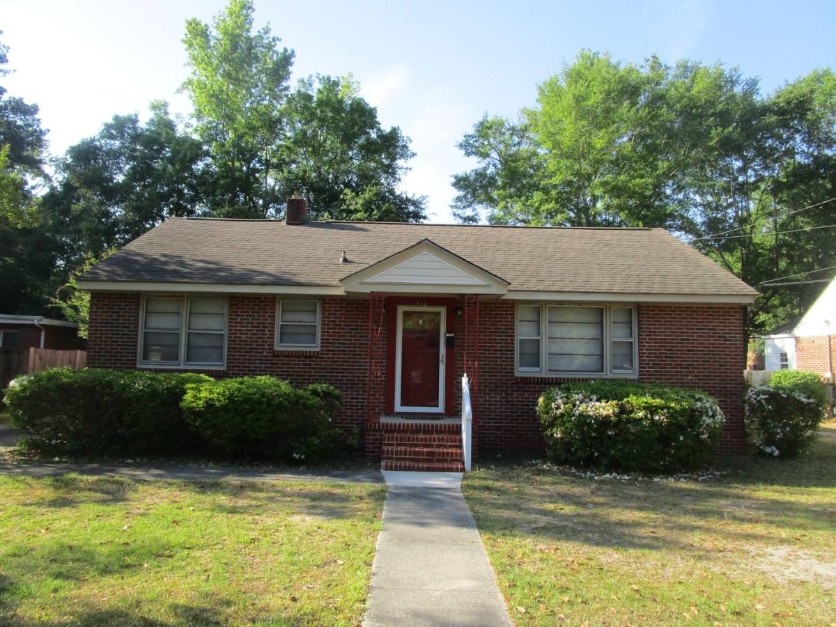 House for rent at 524 W Calhoun St, Sumter, SC 29150