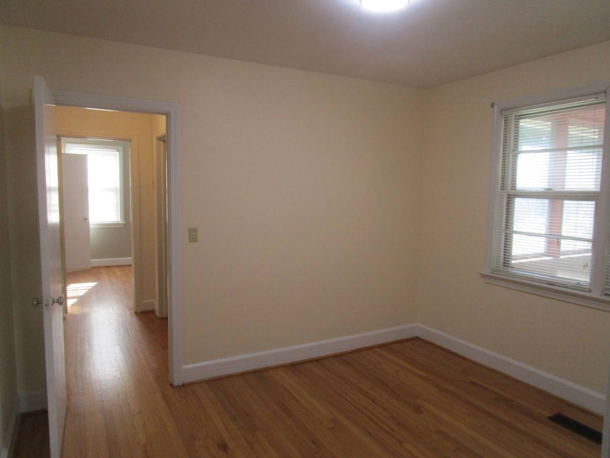 House for rent at 524 W Calhoun St, Sumter, SC 29150