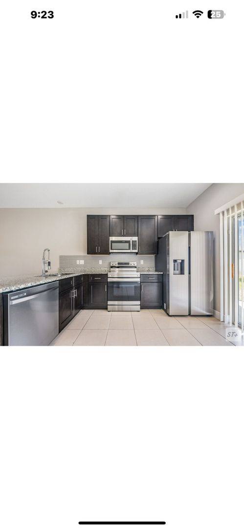 Townhouse for rent at 627 Yak Court, Kissimmee, FL 34759