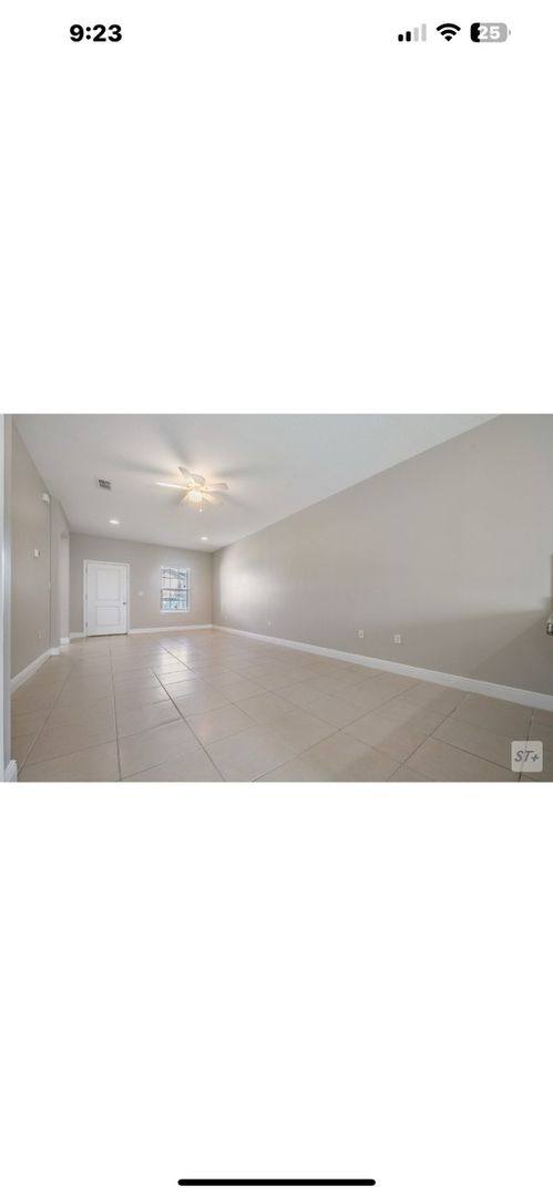 Townhouse for rent at 627 Yak Court, Kissimmee, FL 34759