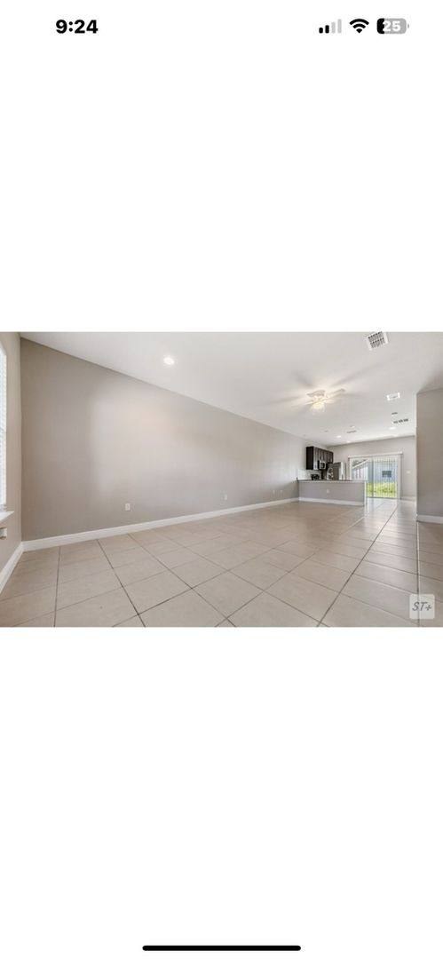 Townhouse for rent at 627 Yak Court, Kissimmee, FL 34759