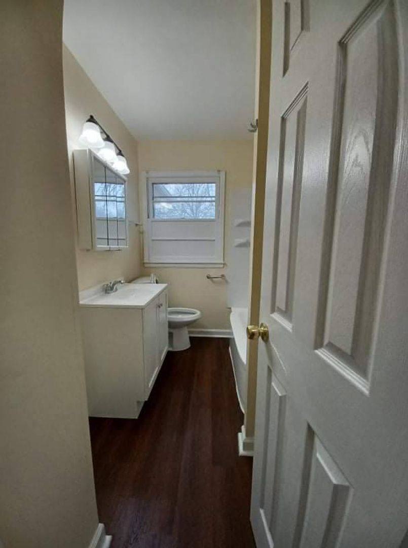 Apartment for rent at 1112 Irving Ave, Rockford, IL 61101