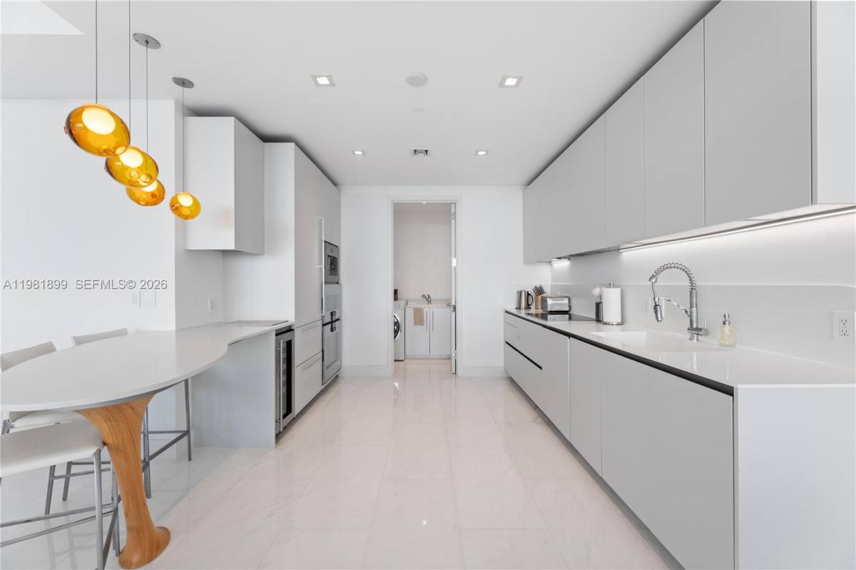 Condo for rent at 16901 Collins Ave #802, North Miami Beach, FL 33160