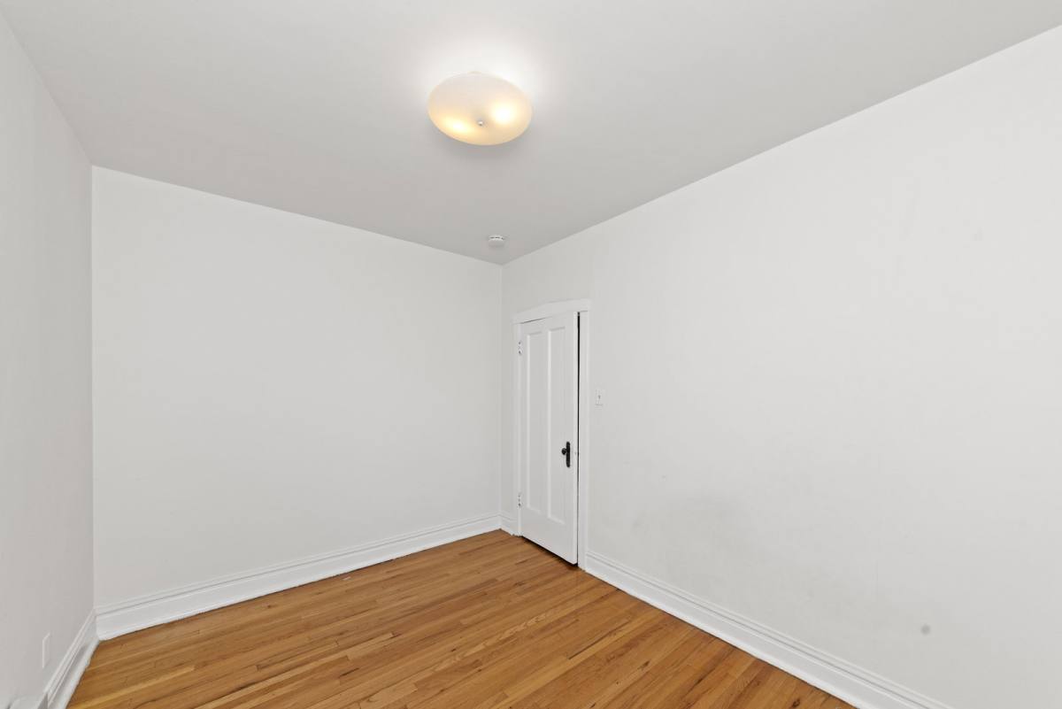 Apartment for rent at 3823 N Fremont St #W3, Chicago, IL 60613