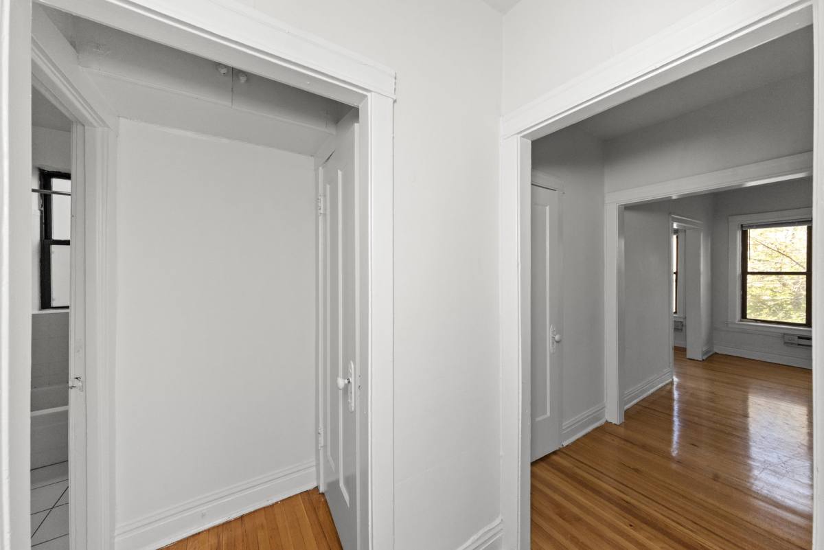 Apartment for rent at 3823 N Fremont St #W3, Chicago, IL 60613