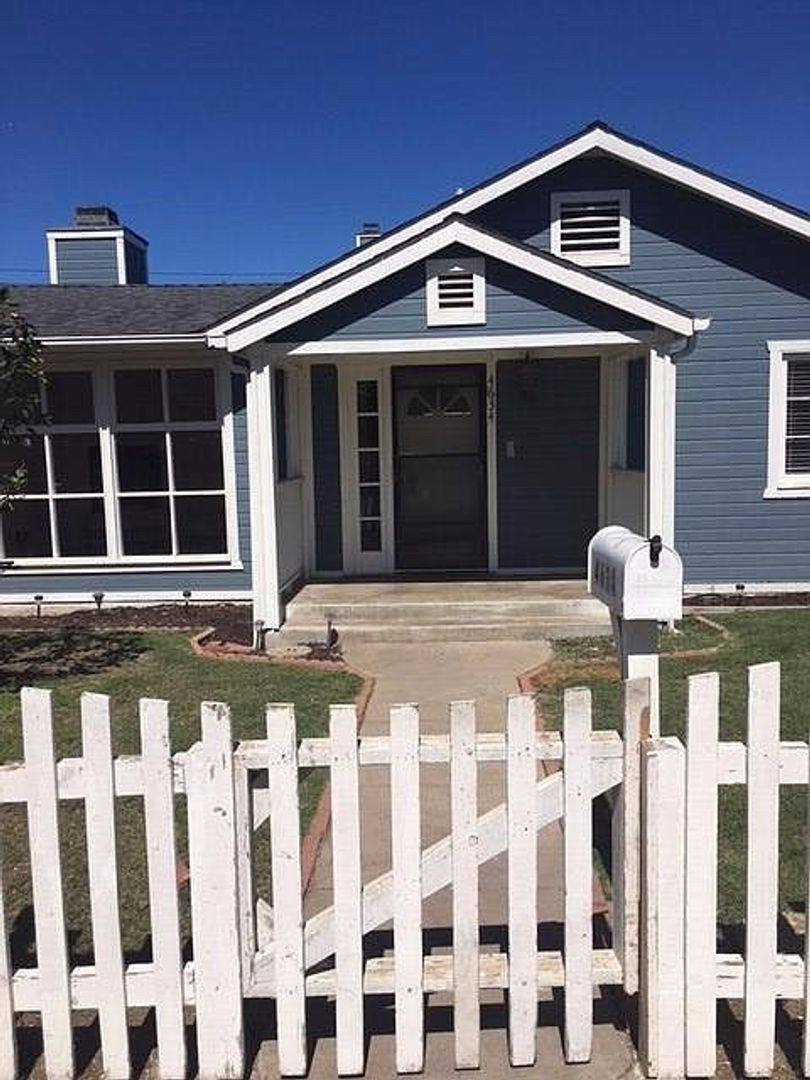 House for rent at 4634 Greene St, San Diego, CA 92107
