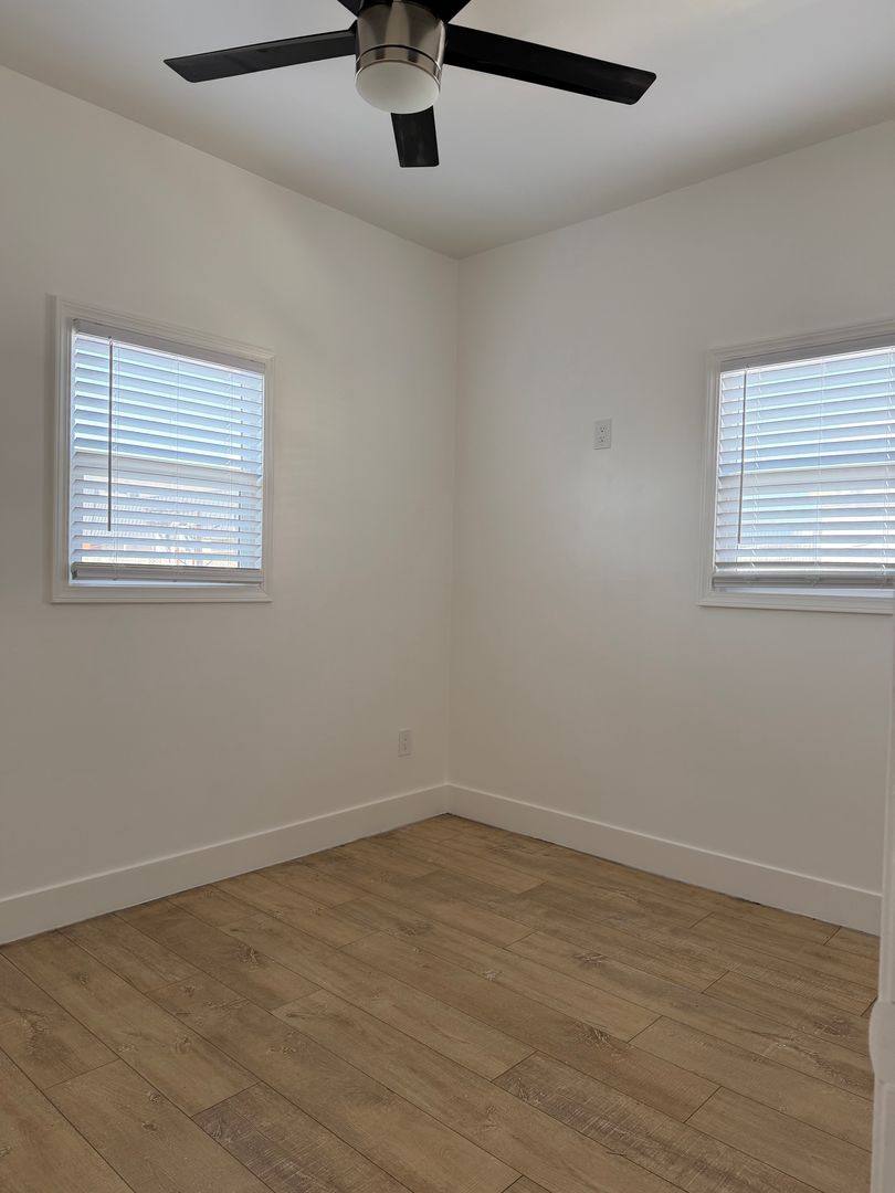 Apartment for rent at 450 S Benton Way, Los Angeles, CA 90057