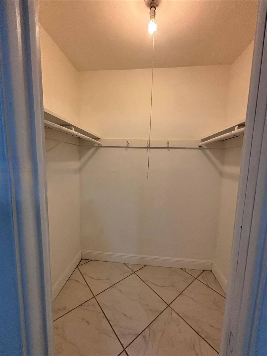 House for rent at 839 S Highland Dr, Hollywood, FL 33021