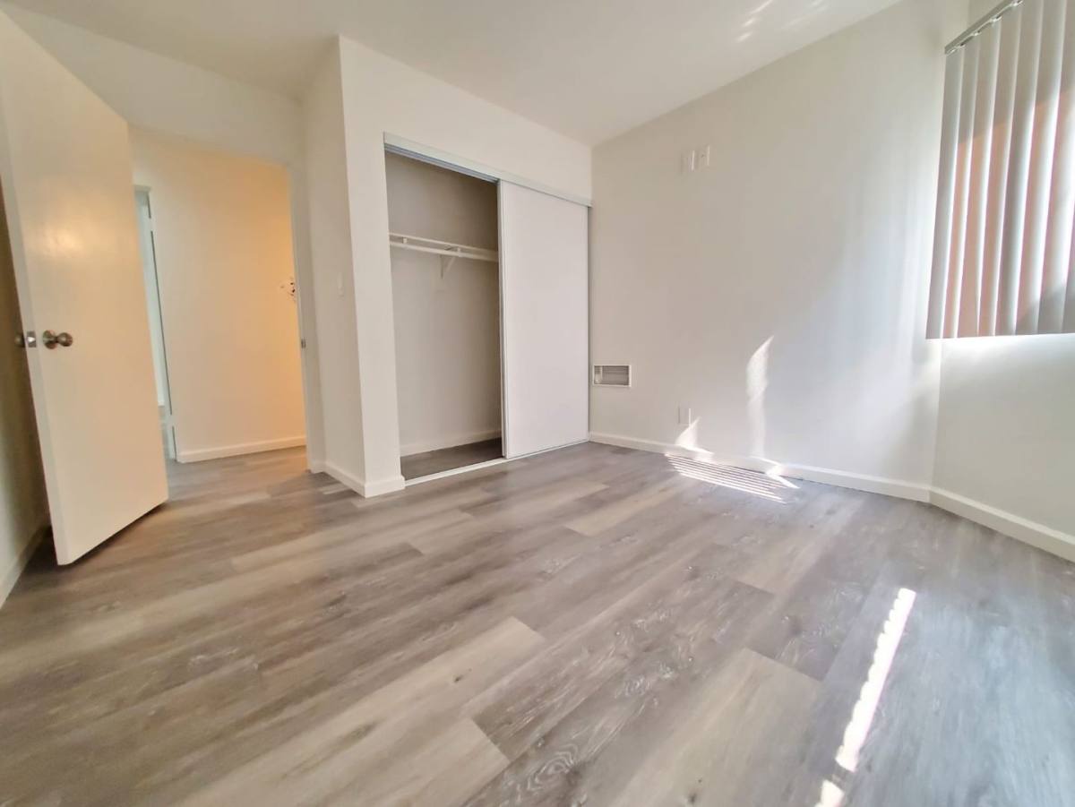 Apartment for rent at 8700 Topanga Canyon Blvd, Canoga Park, CA 91304