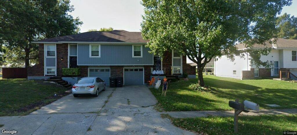 House for rent at 8421 E 170th 8423 St, Belton, MO 64012